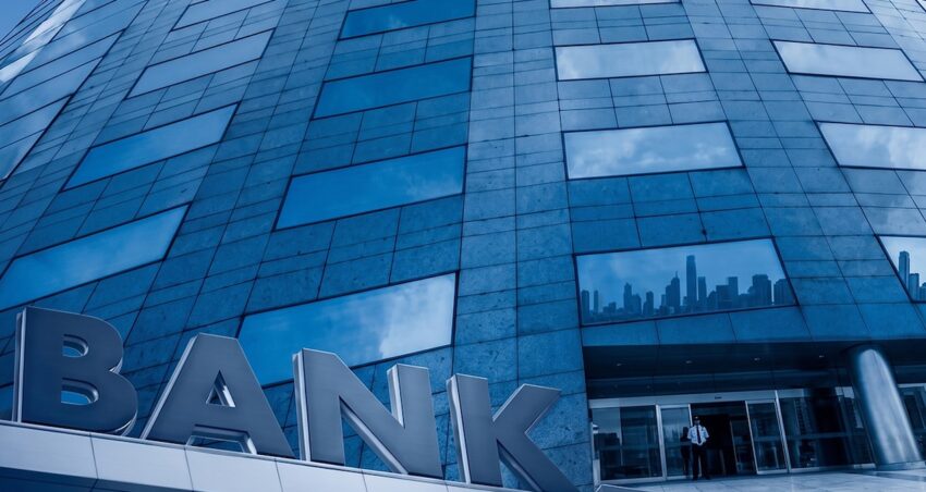 Avrupanin en buyuk 50 bankasi belli oldu dev listede turkiyeden tek banka var bce2TlJU.jpg
