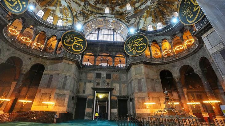 Ayasofyanin yeniden cami statusune kavusmasinin uzerinden 6 yil gecti HYHtVCdD.jpg