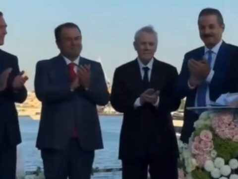 Aziz yildirim ve ali koc bir araya geldi ismail yukseki yalniz birakmadilar GXH23aLs.jpg