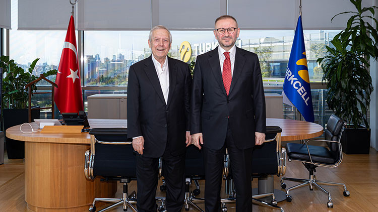 Aziz yildirimdan senol kazanciya ziyaret wb8d1R8v.jpg