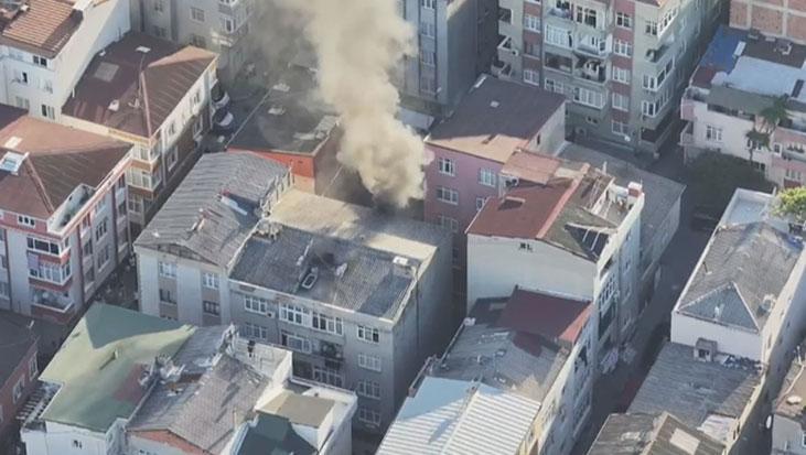 Bagcilarda akilalmaz dehset annesinden para alamayinca evi atese verdi ZiiwtVOs.jpg
