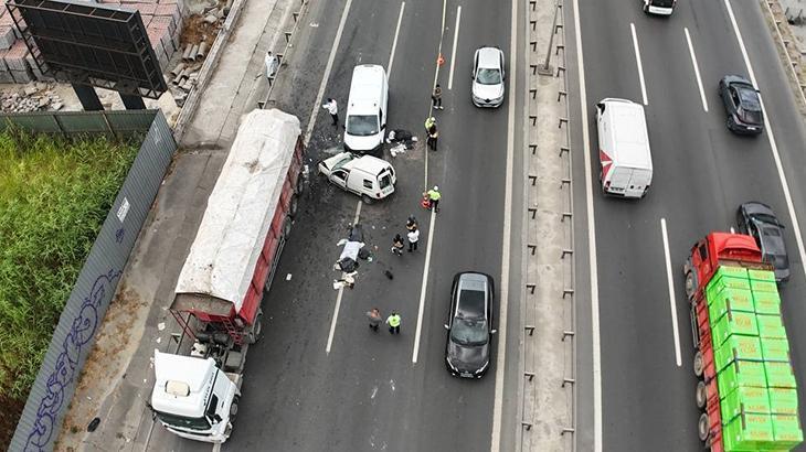 Bahcelievlerde zincirleme trafik kazasi 1 kisi oldu 2f2Sr9PP.jpg