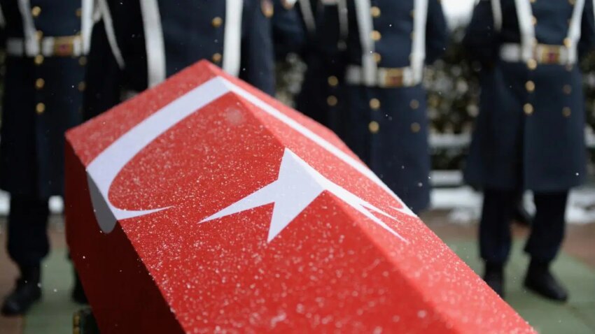 Bakan ciftci aci haberi duyurdu eskisehirde uzman cavus sehit dustu J6ReGtGd.jpg