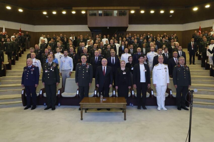 Bakan guler terorsuz turkiye hedefi yalnizca bir guvenlik politikasi olarak degerlendirilmemeli GdHkiXp9.jpg