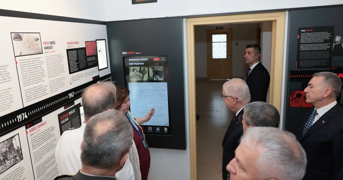 Bakan Güler ve TSK komuta kademesinden KKTC’de Barbarlık Müzesi ziyareti