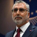 Bakan isikhan hep birlikte elazigda cevre bilincini olusturmamiz lazim VrRPagTa.jpg