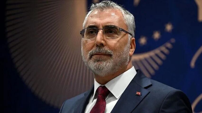 Bakan isikhan hep birlikte elazigda cevre bilincini olusturmamiz lazim VrRPagTa.jpg