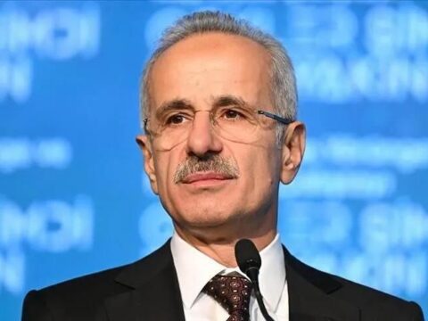 Bakan uraloglundan 15 temmuz demokrasi ve milli birlik gunu mesaji rk43XztC.jpg