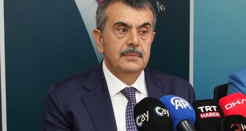 Bakan yusuf tekin bu bahaneye sigindi kurtulus savasini ders kitaplarindan cikaracagiz demisti XyGPUuQL.jpg