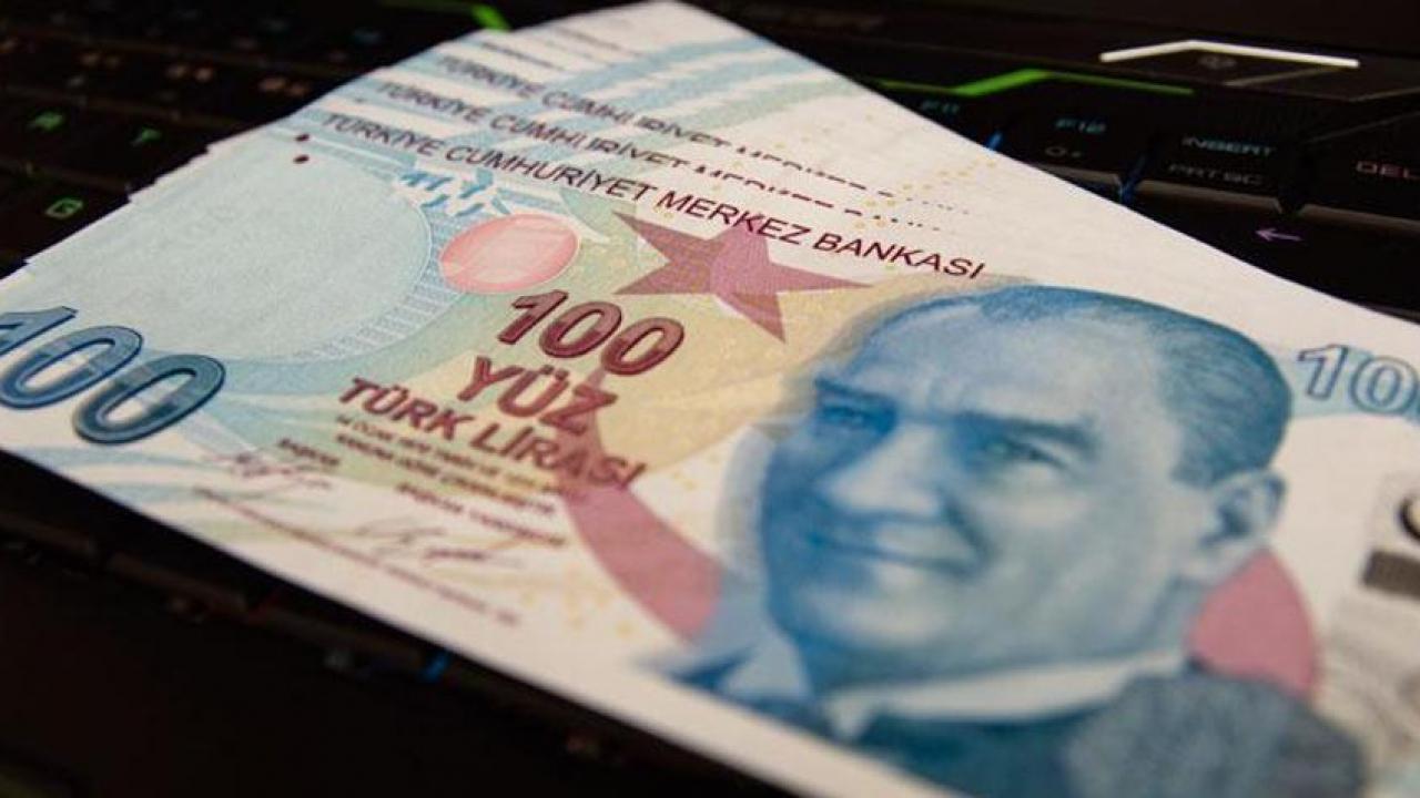Bankacılar akın ediyordu! Artık o saatten sonra tek bir müşteri bile içeri alınmayacak!