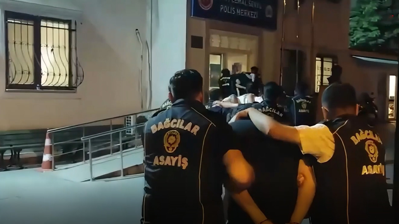 Baskın içinde baskın: Polise tek bir fısıltı yetti: Beş firari aynı evde yakalandı