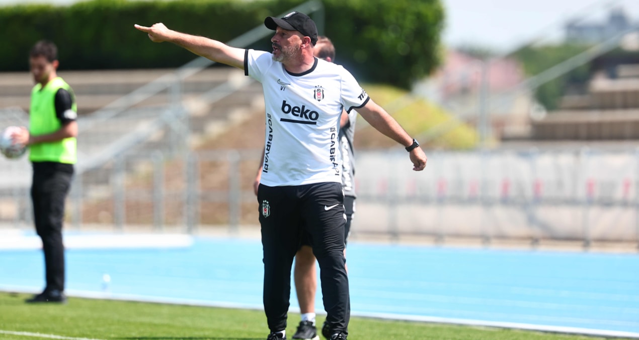 Beşiktaş’ta ayrılık rüzgarı, Italiano 4 ismin biletini kesti