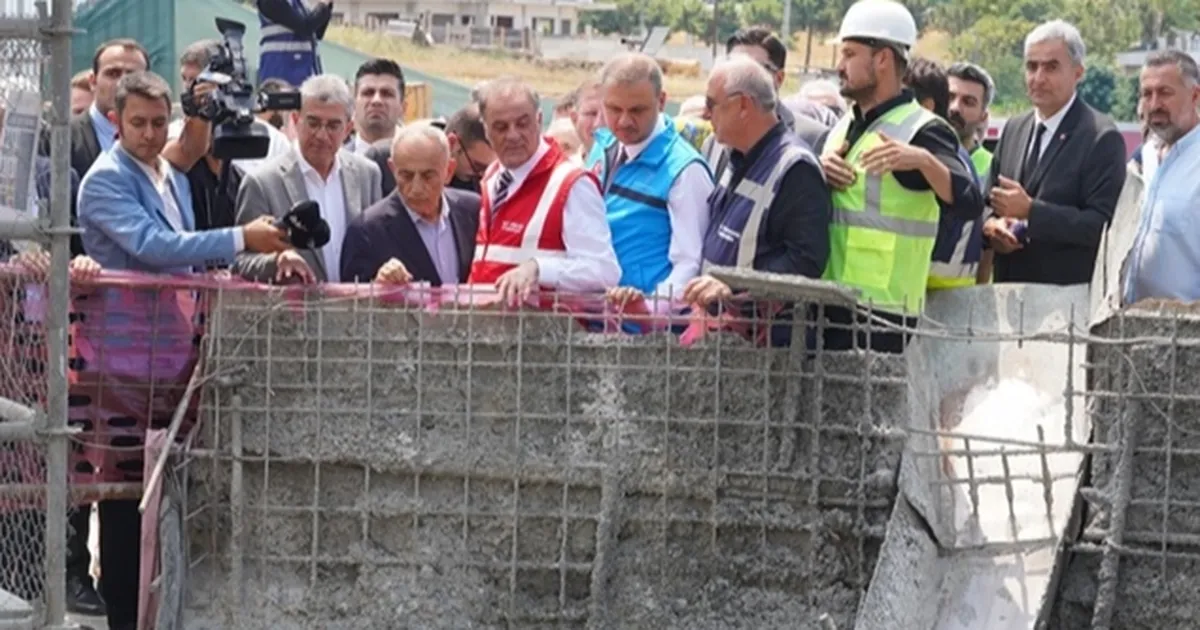 Beylikdüzü’nde Gürpınar Yağmur Suyu Tüneli için temel
