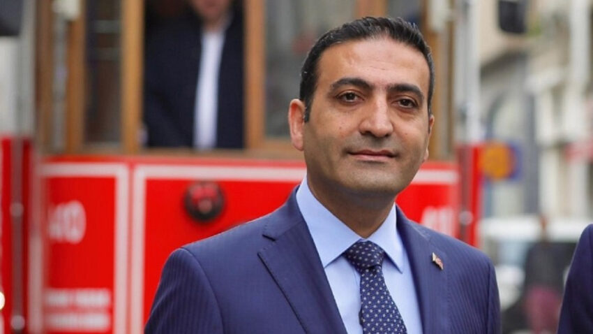 Beyoglunda geri sayim inan guneyin goreve iadesinin onu acildi 7UXcYrcr.jpg