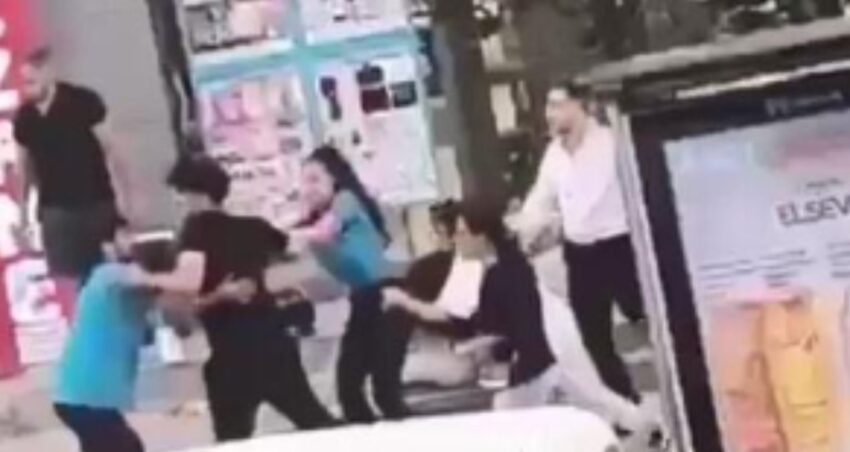 Bildiginiz butun sebepleri unutun tekmeli yumruklu kavganin sebebi karpuzun cekirdegi 81YpsI6B.jpg