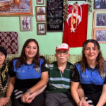 Bilecikte toplum destekli polislerden gazilere ziyaret 1YYddkYp.jpg
