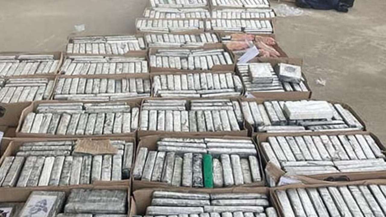 Bir depo, üç ülke, tonlarca zehir: 4 tonluk zehir polisi bile şaşkına çevirdi