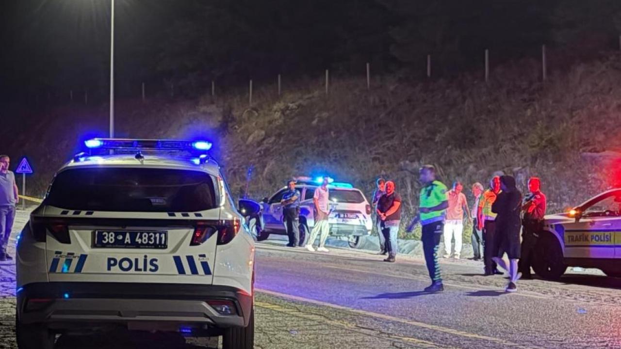 Bisikletten düşen belediye özel kalem müdürü hayatını kaybetti