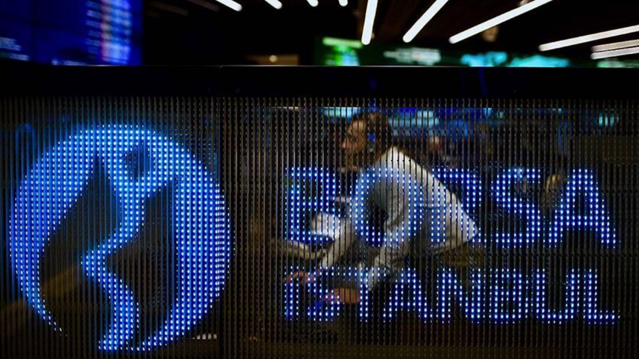 Borsa güne yatay başladı, gözler Fed’in faiz kararında