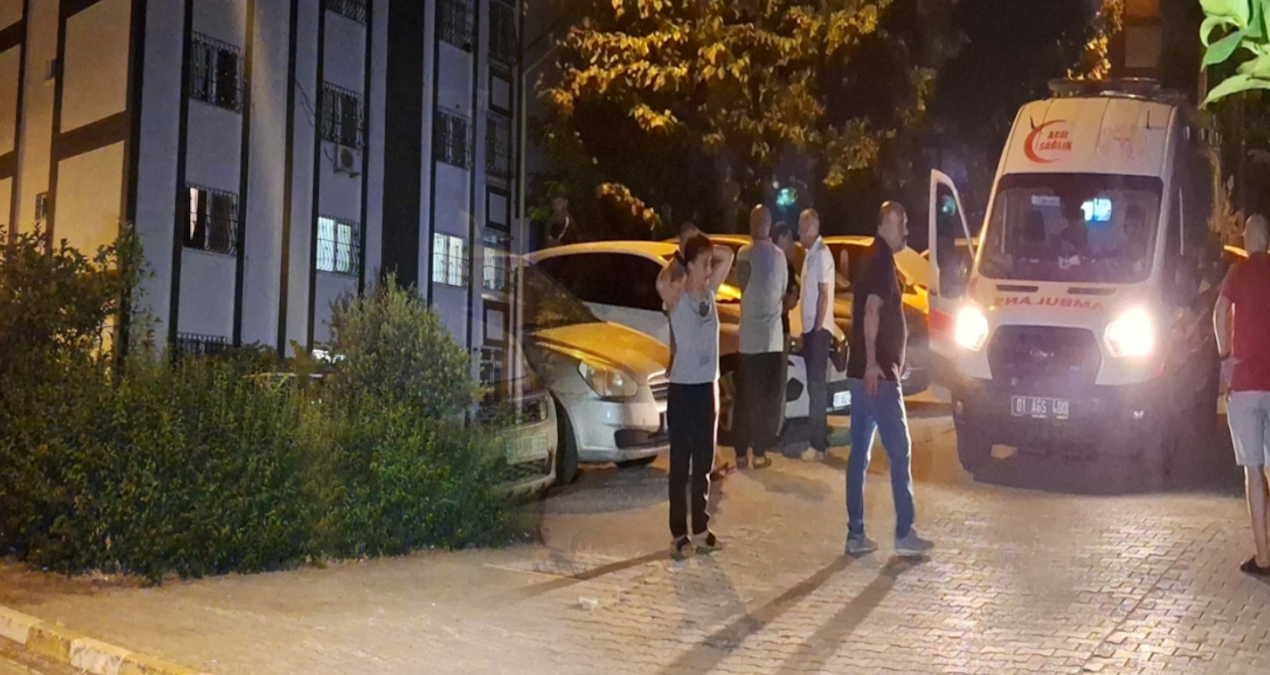 Boşanma aşamasındaki eşini uykusunda öldürdü