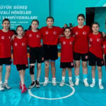Bozuyukun genc gurescilerinden turkiye dereceleri 37X9XtxS.jpg