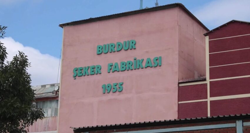 Burdurda kuspe isyani 40 bin silaj kenti kokuttu belediye cezayi kesti g3LsYRyv.jpg
