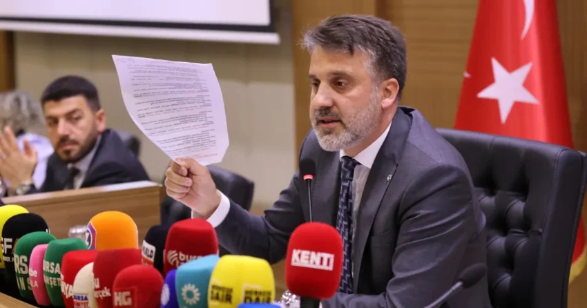 Bursa buyuksehirde isten cikarmalarla ilgili kim hakli DZJy5MSc.webp