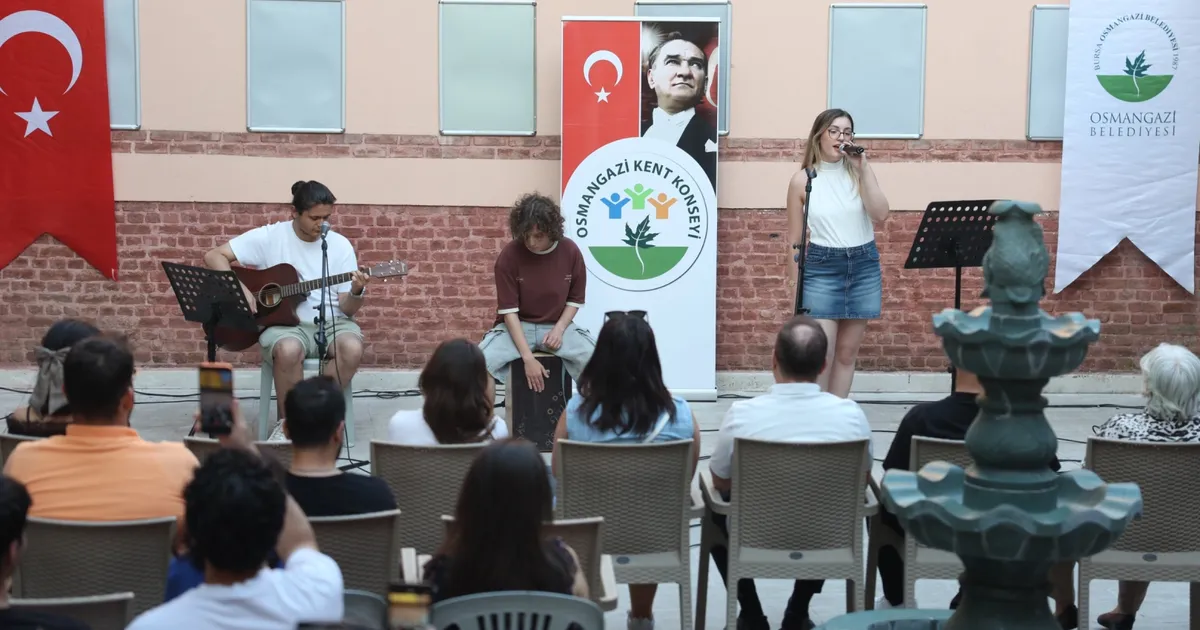 Bursa Osmangazi Gençlik Meclisi yeni döneme konserle başladı