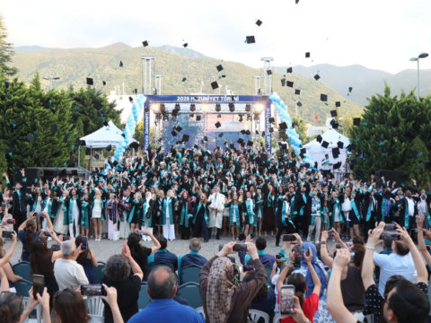 Bursa teknik universitesinde gurur gunu c4atjYLY.webp