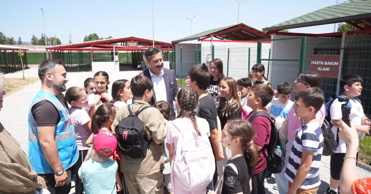 Bursa’da Yenişehir Hayvan Bakımevi ve Doğal Yaşam Alanı çocuklara kapılarını açtı