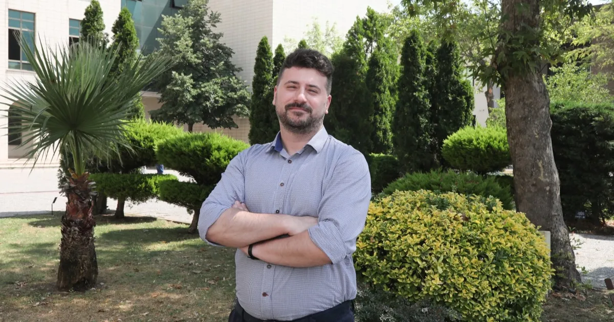 Bursalı akademisyene uluslararası ‘en iyi bildiri’ ödülü