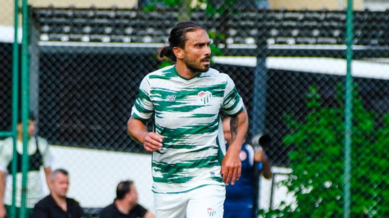 Bursaspor – Shakhtar Donetsk maçı ne zaman, saat kaçta, hangi kanalda? Şifresiz mi?