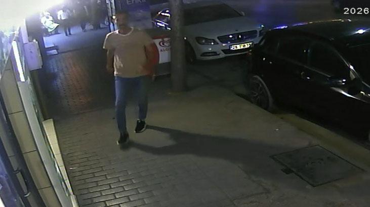 Cami tekmeleyip hicbir sey olmamis gibi yurudu esnaftan kacamadi NsLILj7B.jpg