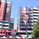 Cankaya belediyesi onunde dayanisma nobeti huseyin can gunere destek mesaji verildi YDbY8IMO.jpg