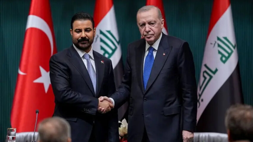 Canli yayinda diplomatik gerilim erdogan imzalarken bakan kriz cikardi araya hakan fidan girdi iBkGzaiC.jpg
