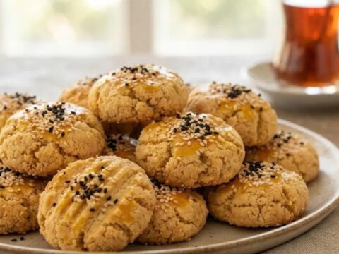 Cayin yanina enfes eslikci glutensiz tuzlu kurabiye tarifi xfBKmMlN.jpg