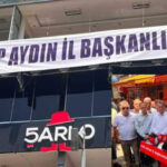Chp aydin il baskanliginda toplu istifa il binasina ocp pankarti asildi KZevhNYV.jpg