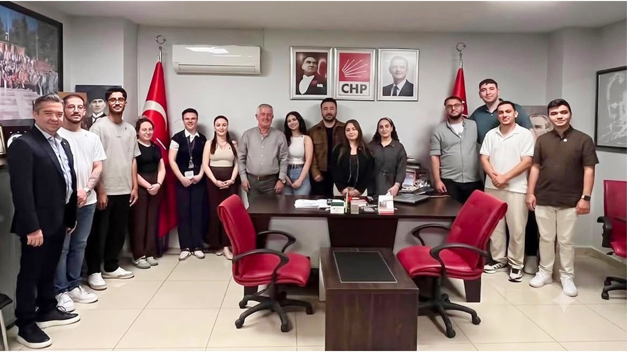 CHP Bilecik İl Gençlik Kollarından Özgür Özel ve Ali Özdemir’e destek