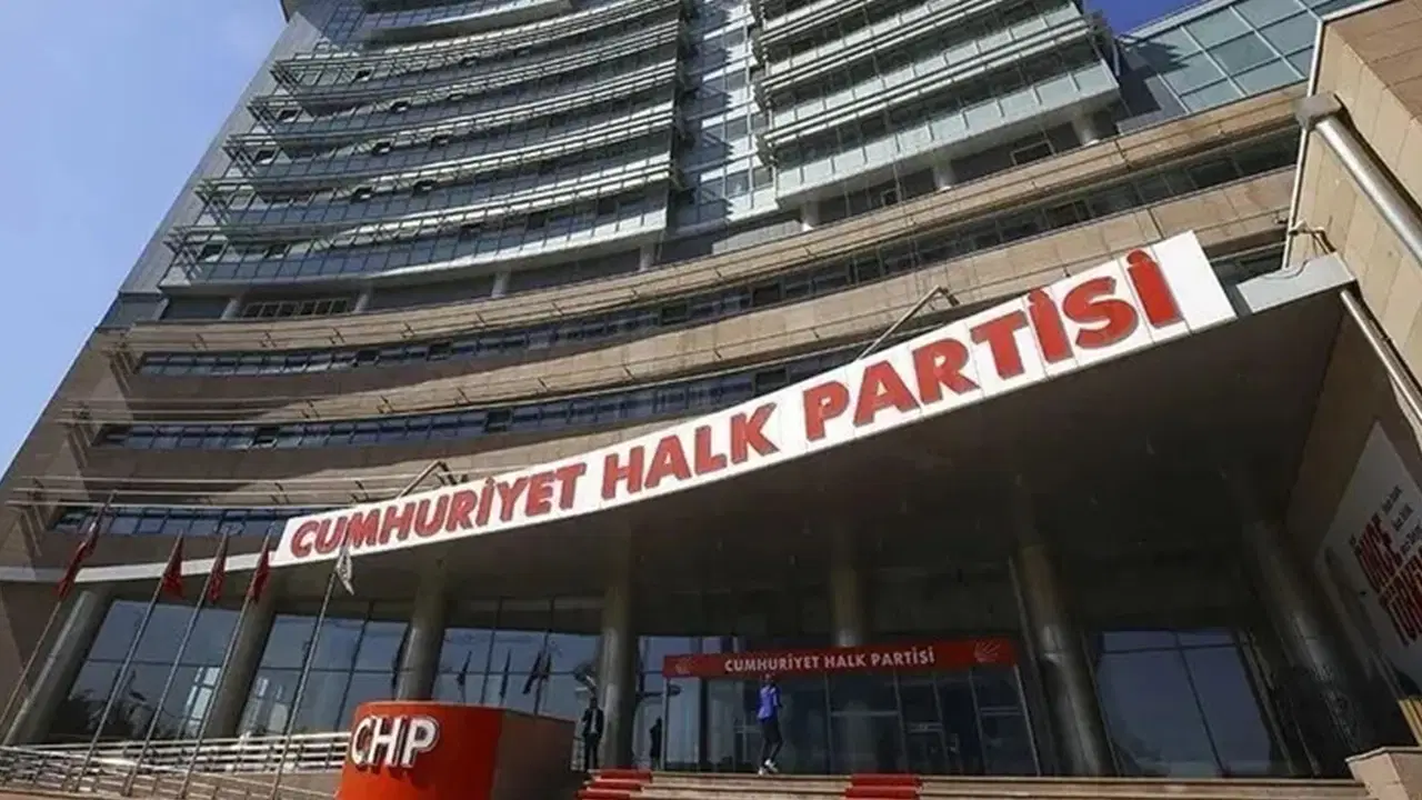 Chp giresunda il kadin kollari yonetimi gorevden alindi x3QNIcAD.jpg