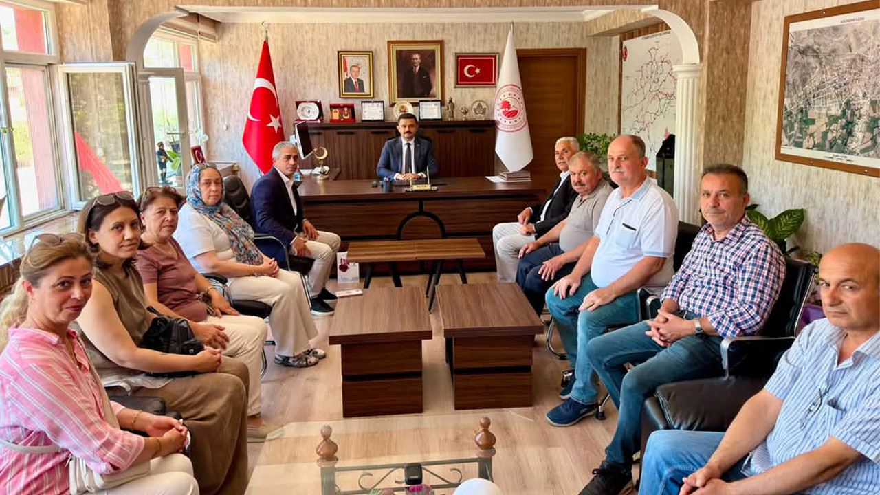 Chp heyetinden kaymakam titize hayirli olsun ziyareti 6QbJeqDd.jpg