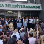 Chpli emirden cankaya belediyesi operasyonu uzerinden iktidara tepki bu kirli tezgahi planlayan saray iktidaridir JhPxhTMv.jpg