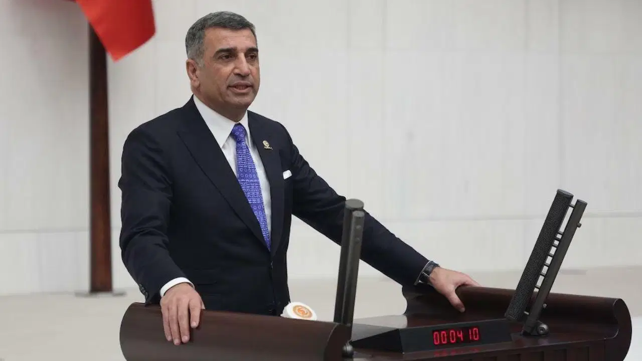 Chpli eroldan kurultay aciklamasi yapilabilmesi ancak 38 olagan kurultay delegeleriyle mumkun iMN4z7Fi.jpg