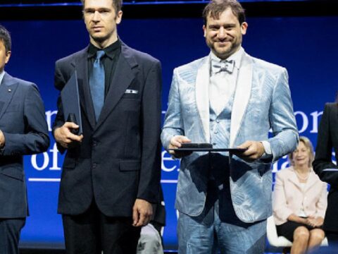 Cinliler 100 yillik bilmeceyi cozduler fields madalyasini kazandilar WQuEkGBx.jpg