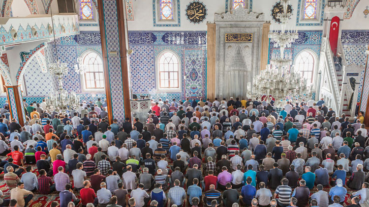 Cuma selasi ne zaman okunacak istanbul ankara izmirde sela saat kacta verilecek 10 temmuz 5raGaHS5.jpg