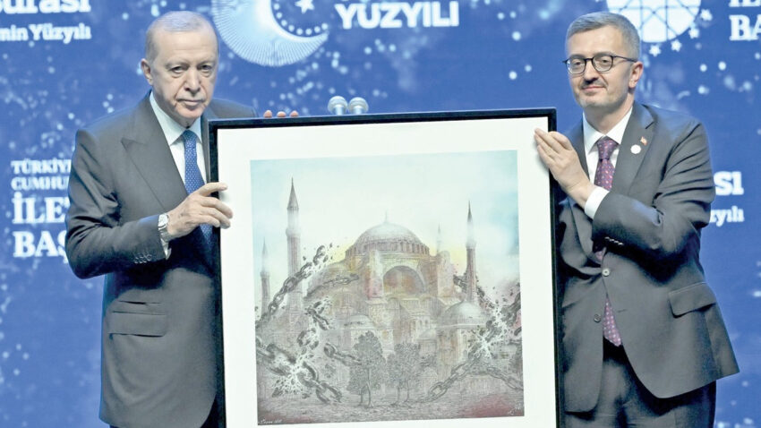Cumhurbaskani erdogan dezenformasyonla mucadele milli guvenlik meselesidir FghY4lyj.jpg