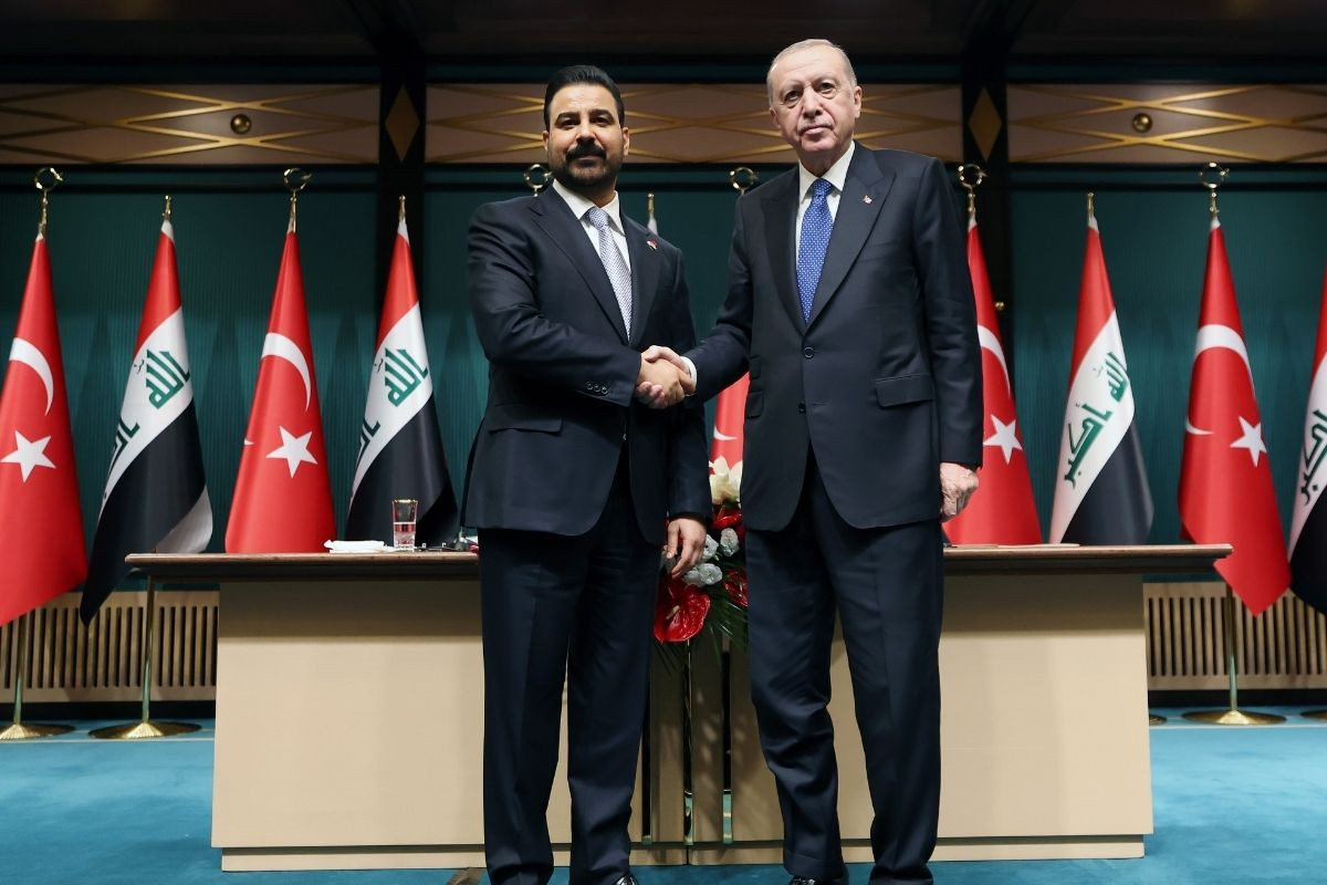 Cumhurbaşkanı Erdoğan, Irak Başbakanı ez-Zeydi’nin Türkiye’ye günde 1 milyon varil petrol verebileceğini söylediğini açıkladı