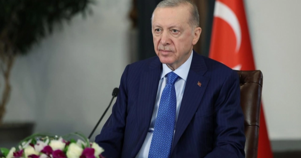 Cumhurbaskani erdogandan kral charlesin cambridge camisi ziyaretine mesaj 8dd4UQkl.webp