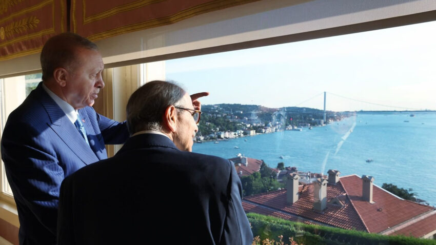 Cumhurbaskani erdogandan lubnan basbakani selama anlamli jest gRrud7GS.jpg