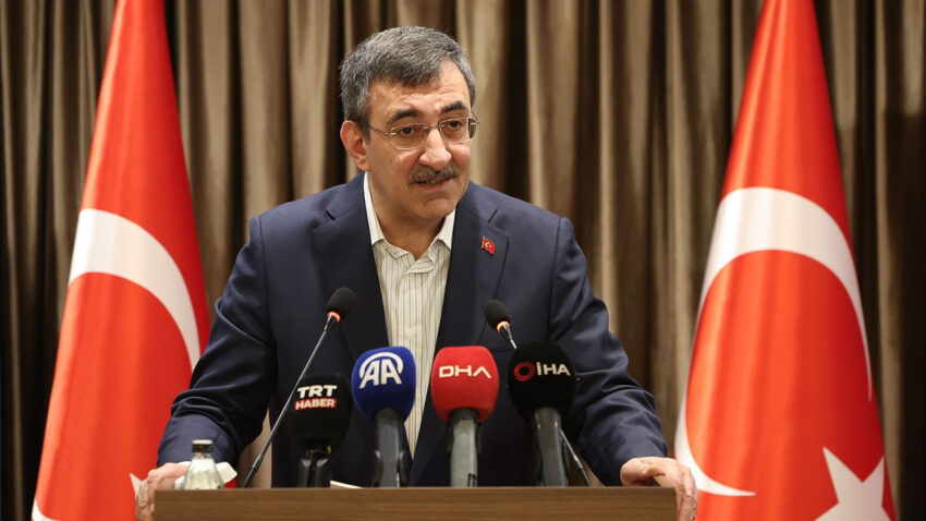 Cumhurbaskani yardimcisi yilmaz turkiye ekonomisini yuzde 35 buyutmeyi basardi QDzSNppK.jpg