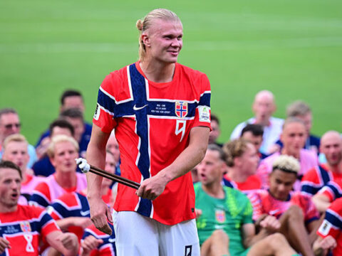 Cyborg degil insan yapimi makine erling haaland VpL24LeS.jpg